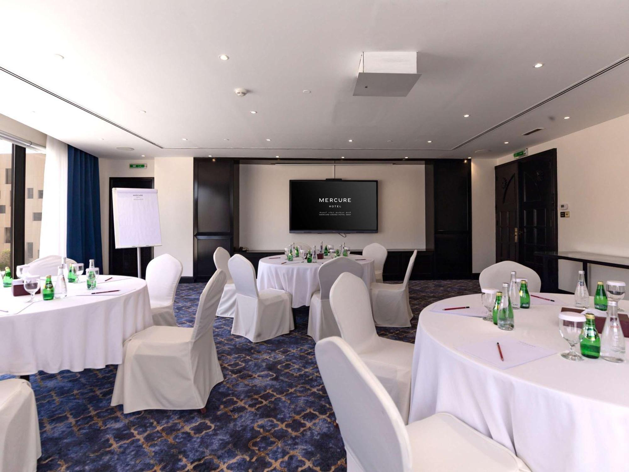 Mercure Grand Hotel Seef - All Suites Manama Zewnętrze zdjęcie