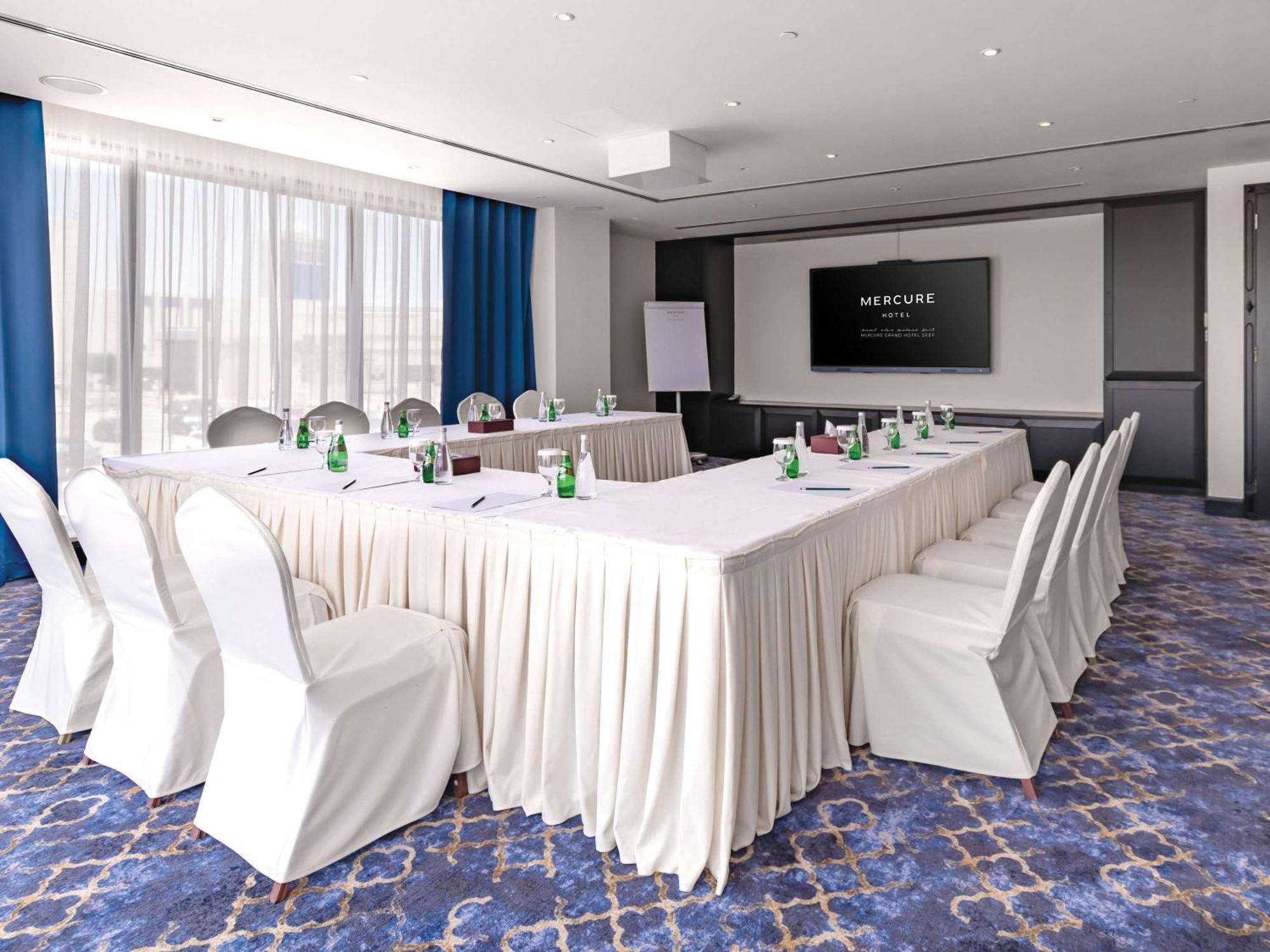 Mercure Grand Hotel Seef - All Suites Manama Zewnętrze zdjęcie